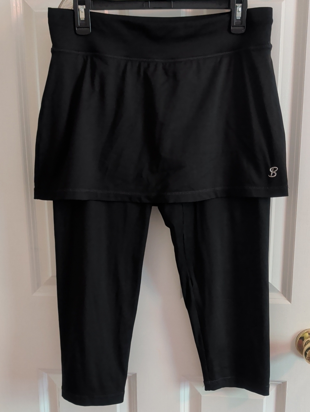 Sofibella Abaza Black Women's Skorted Capri Leggings XL